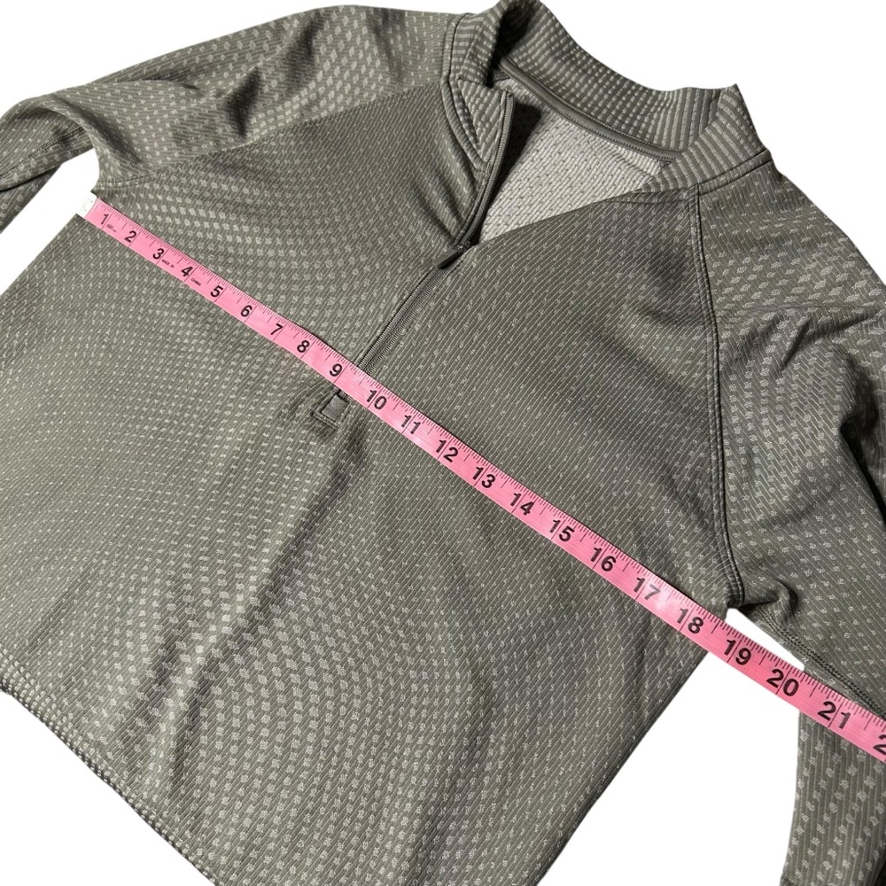 Lululemon Rest Less 1/2 Zip Pullover Sage Green Seamless Knit Size 8 Crop - Picture 9 of 14
